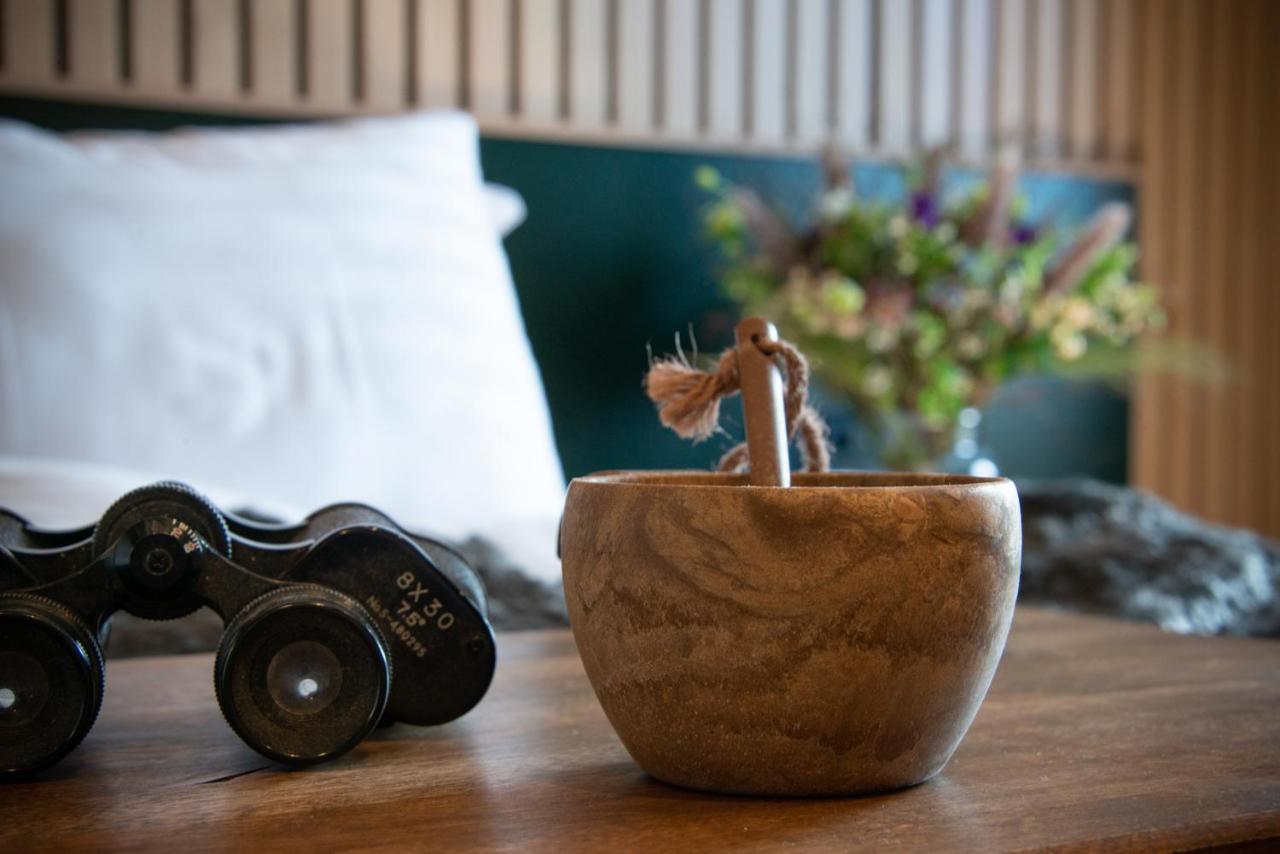 Haltia Lake Lodge Nature Boutique Hotel & Glamping Esbo Eksteriør bilde