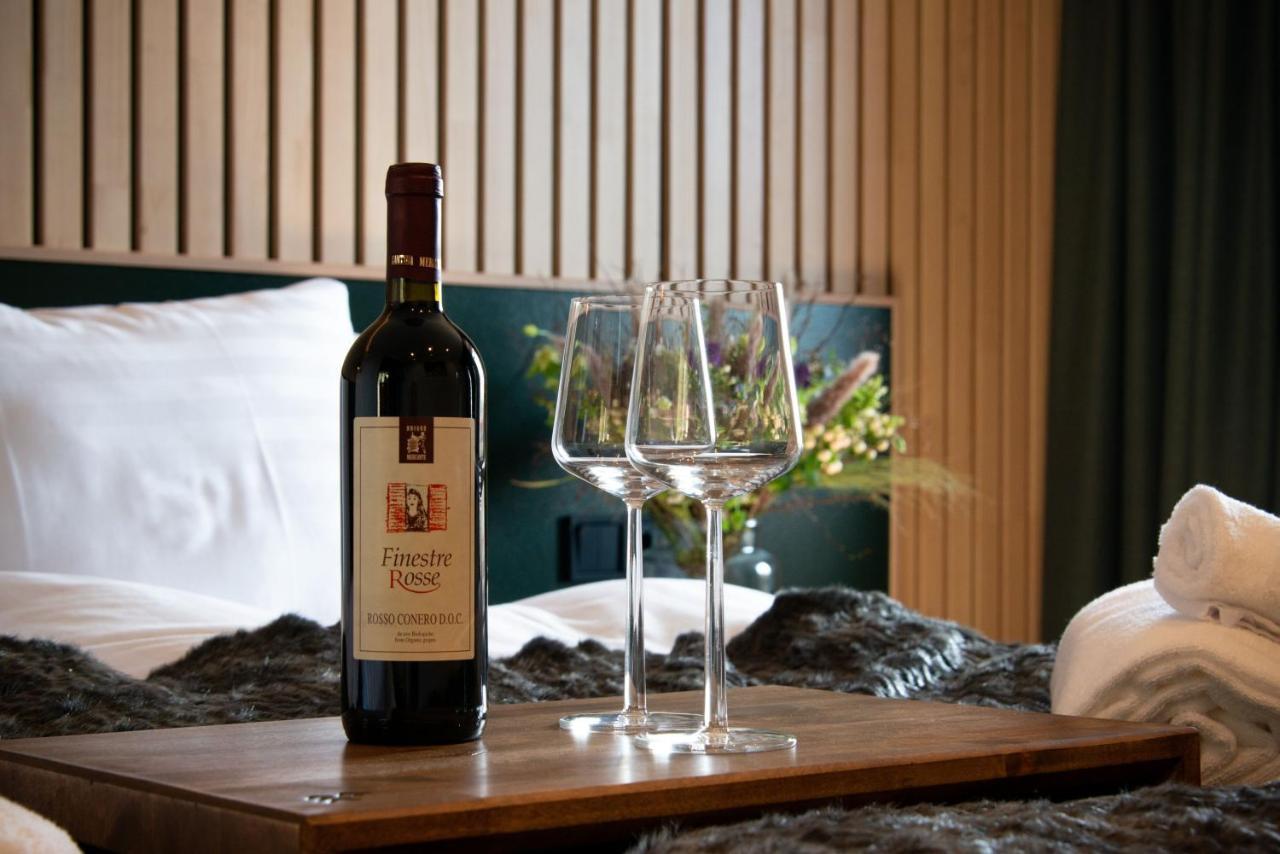 Haltia Lake Lodge Nature Boutique Hotel & Glamping Esbo Eksteriør bilde